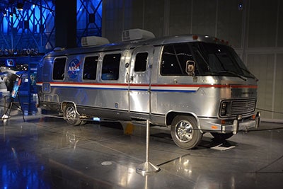 spaceshuttleatlantis astrovan01 - Aviation Innovations at NASA: The RVs to Wings Transition