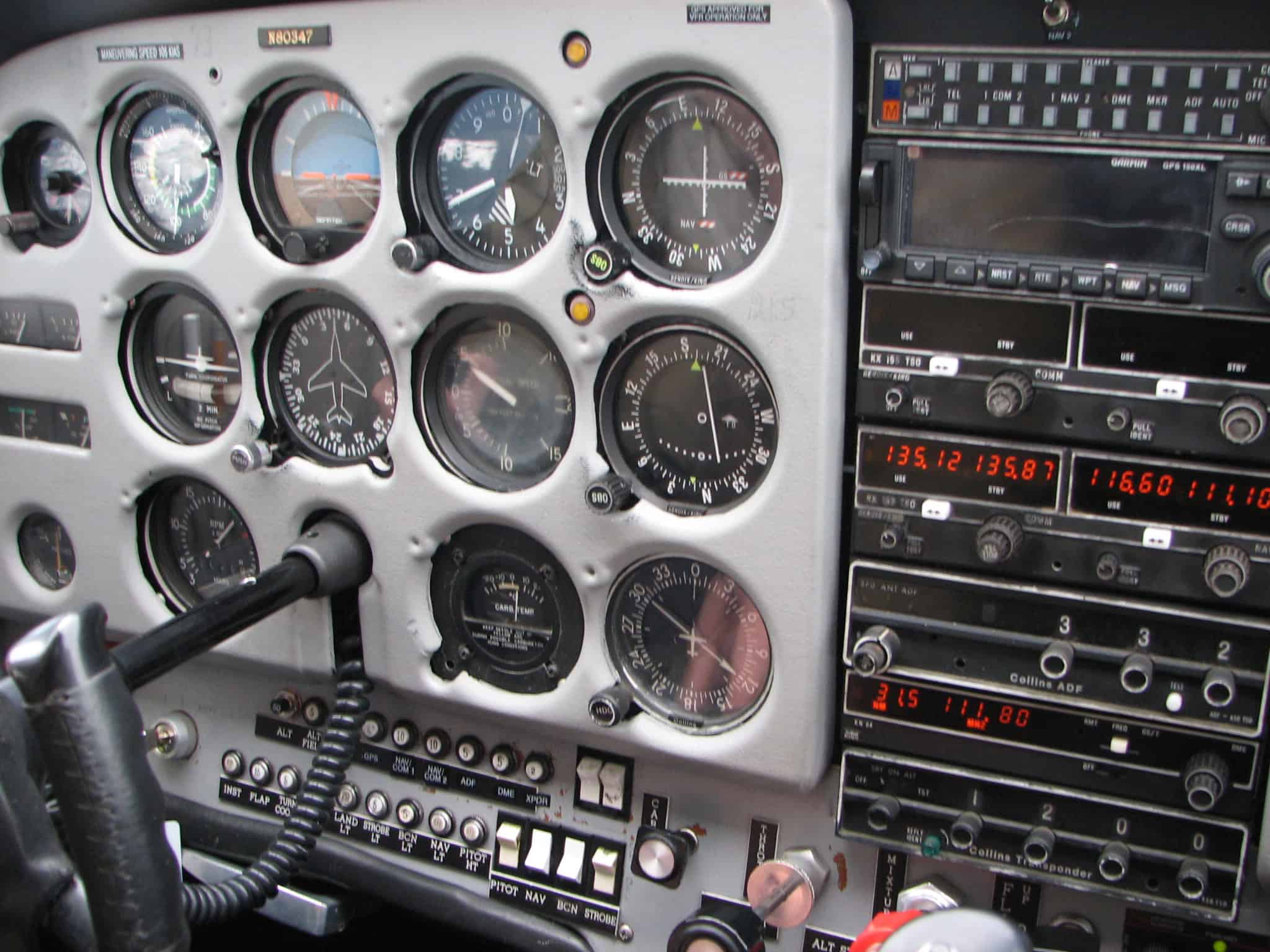 Cessna 172 instrument panel with analog flight instruments