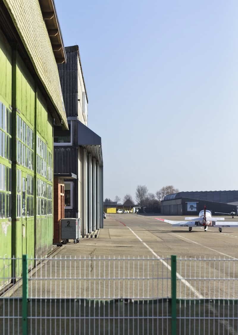student pilot practicing landings in a single-engine Cessna trainer