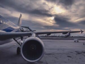 Stabilized approach and landing guide for GA pilots