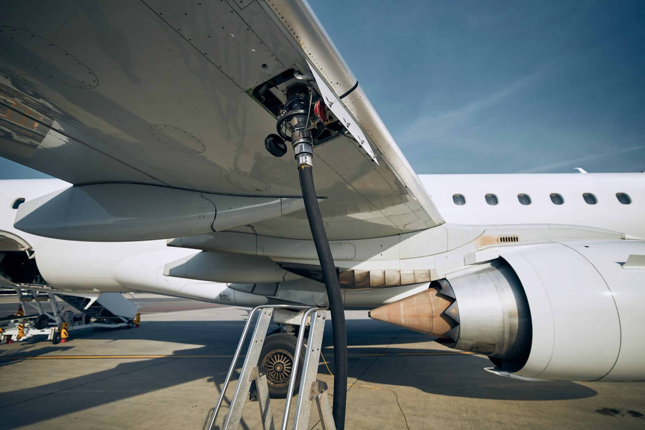 Aircraft refueling on the airport ramp