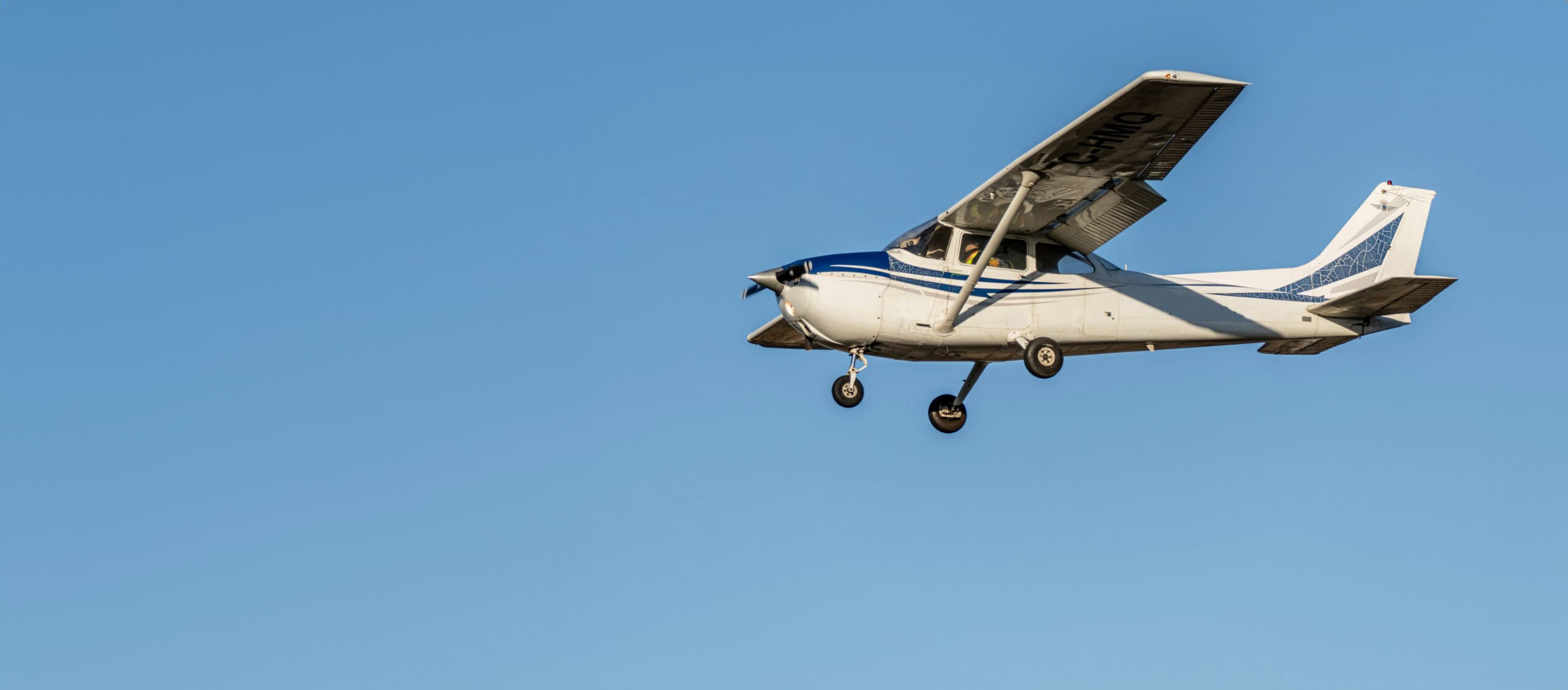 Cessna parked at airport go no-go decision weather