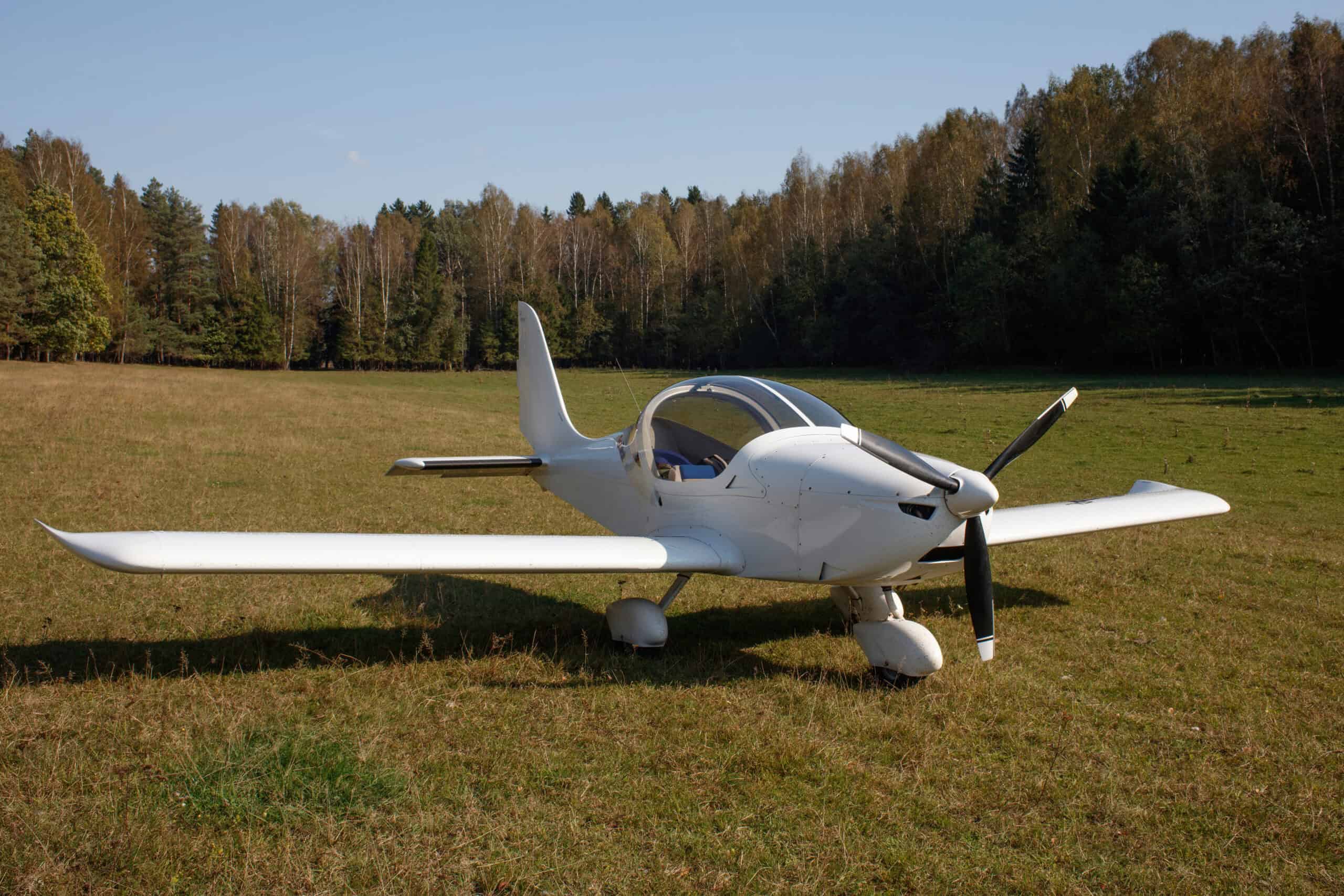 GA aircraft grass strip short field takeoff performance