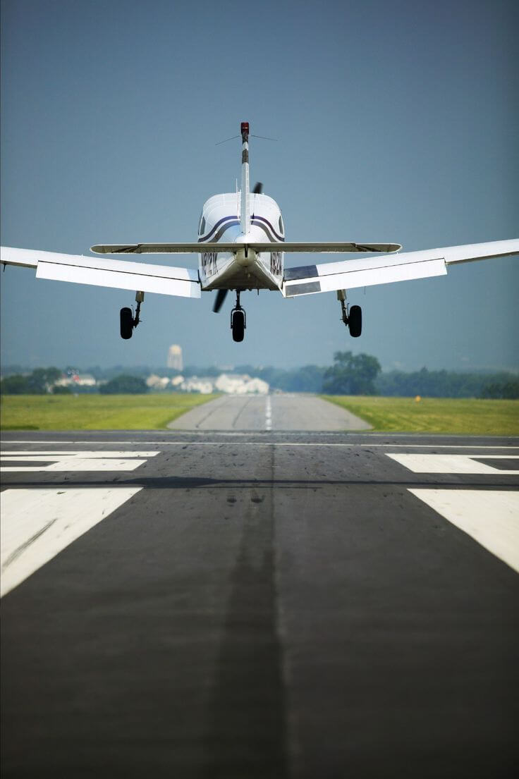 Piper Archer Landing